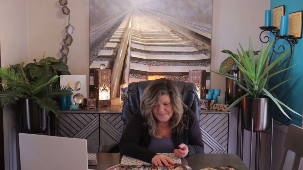 GEMINI THIS PERSON IS A STUBBORN FOOL WHO DISREGARDED AN EMPRESS THINKING THEY COULD GET BETTER