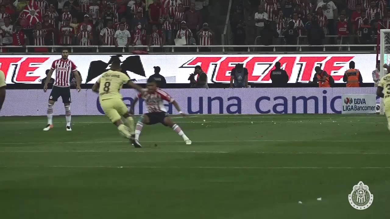 El Color: Chivas vs América. Cuartos de Final CL16 chivas 18 años