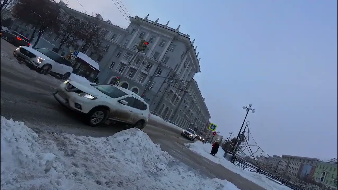ASMR Walking the streets of winter Kazan, Russia (no talking)