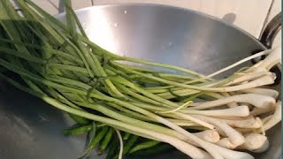 कभी ना खराब होने वाला लहसुन का अचार | Garlic pickle recipe | Hari Lehsun ka achar / sushma kitchen's