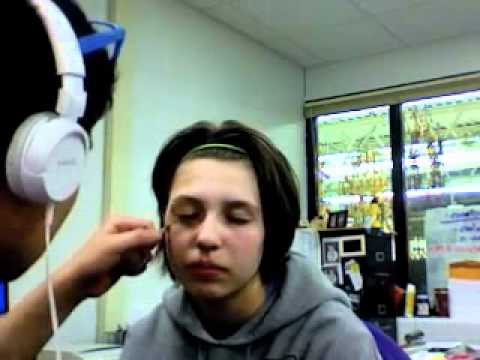 MakeUp Tutorials- Black Eye - YouTube