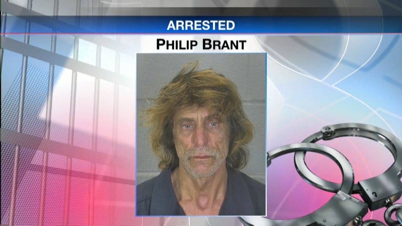 Man arrested after early morning, high-speed police chase - YouTube