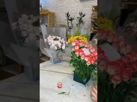 باقة ورد مع هدية تصميم جديد روعة