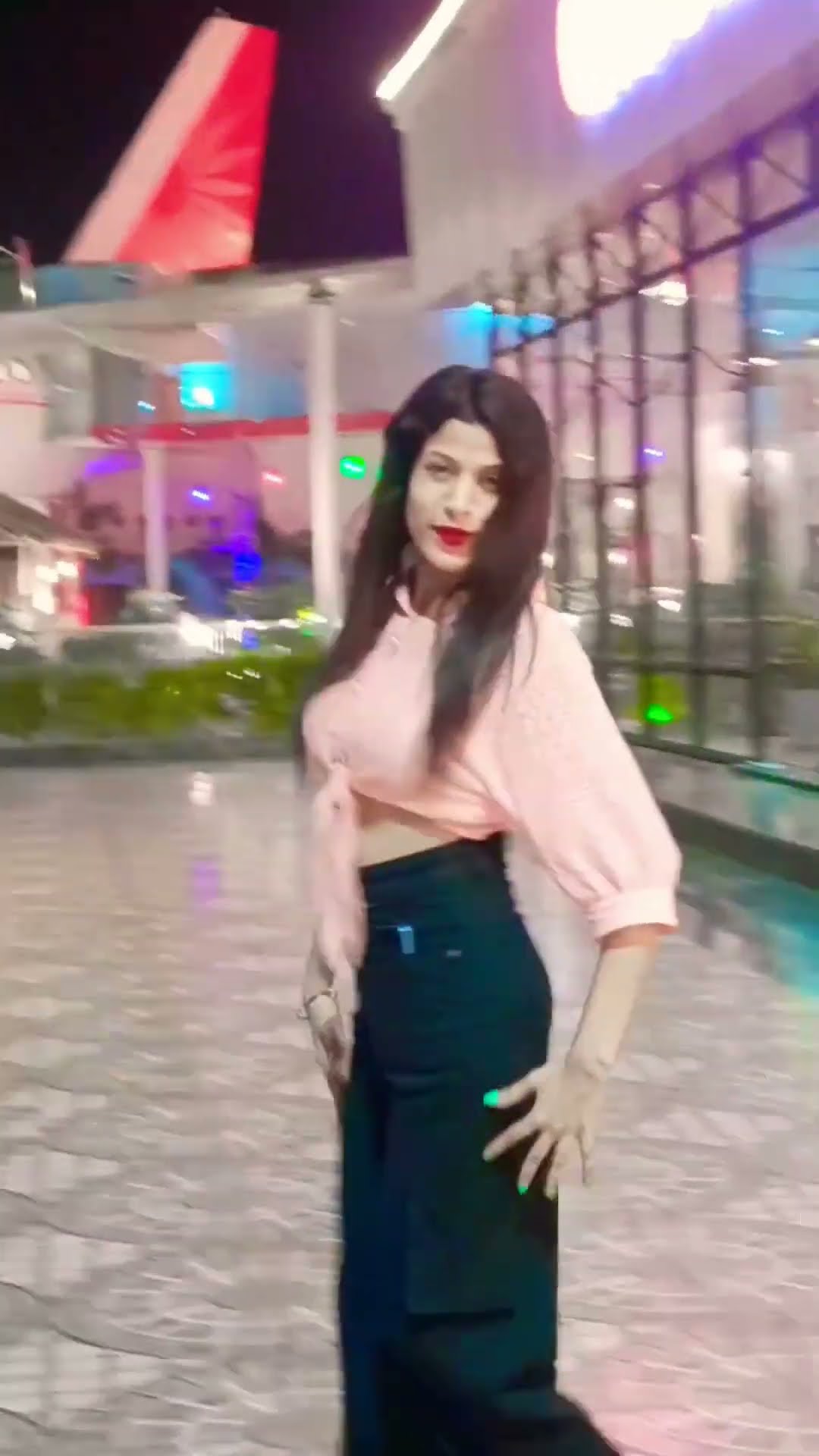 jindagi 👩 ️👨 ka gujara 👉 tere bin nahin hona 🤗😘#love #shortvideo #