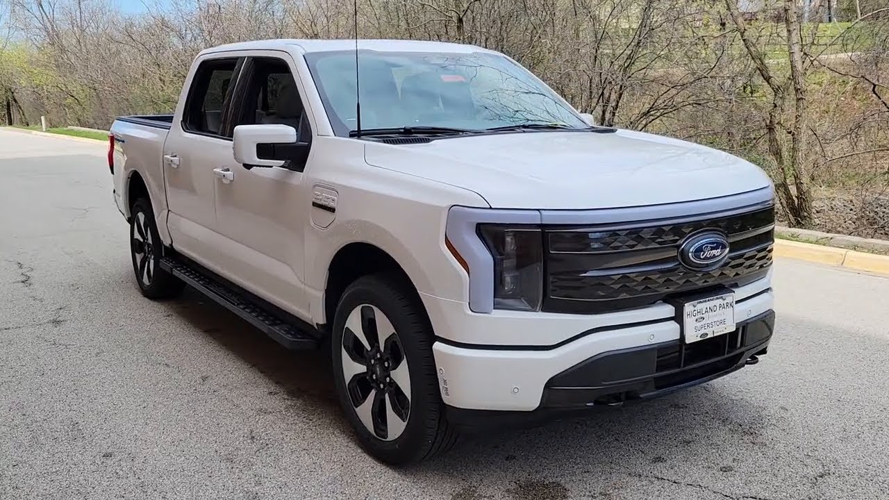 2023 Ford F150 Lightning near me Highland Park, Arlington Heights