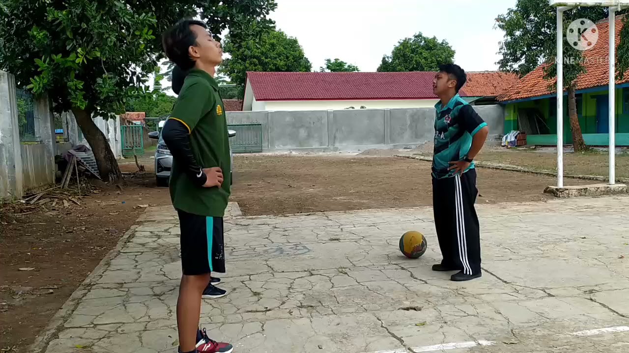Pembelajaran PJOK pada keterampilan Chest Pass Permainan Bola Basket Permainan Tradisional Dalam Pembelajaran Pjok Pembelajaran PJOK pada keterampilan Chest Pass Permainan Bola Basket - Permainan Tradisional Dalam Pembelajaran Pjok