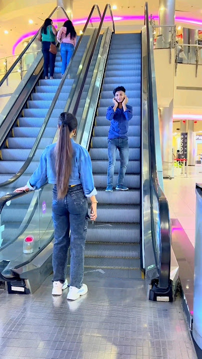 slap prank on Escalator #shorts #shortsfeed #funny #funnyprank #prankinindia #escalatorprankinindia