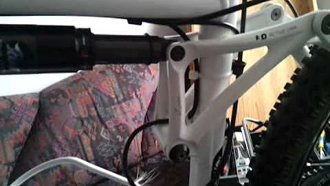 ROCX SHOX reverb an cube AMS 125 fully - Montage