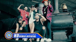 Rheyna Morena Ft. Sarman Walla - AKU TAKUT | Lagu Terpopuler 2022 [HD]