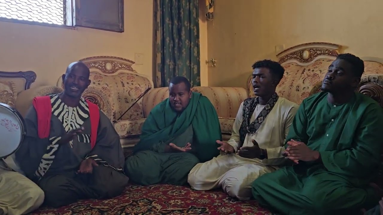 المدينه الحاوي سورا😍 من روائع حاج الماحي الشيخ الشايقي #الشايقي_الشيخ_الصادق 