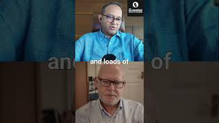 AI vs. Human Data Stewards: The Future of Data Management