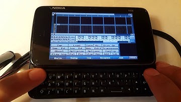 Nokia N900 milkytracker and uae4all on Maemo Leste