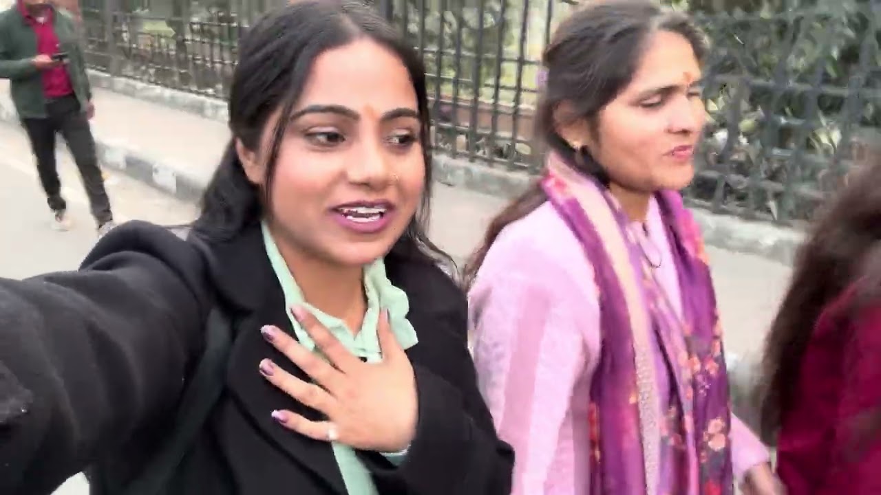 लखनऊ के खाटू श्याम मंदिर new year में कौन कौन गया 