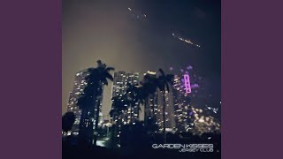 Download Lagu Garden Kisses (Jersey Club) MP3 Download Lagu Garden Kisses (Jersey Club) MP3
