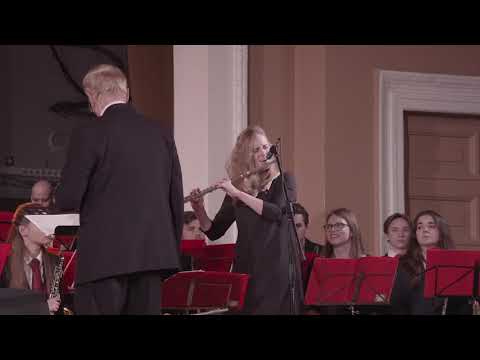 Cut the Cake arranged by Mike Tomaro [performed by OKTAVA]