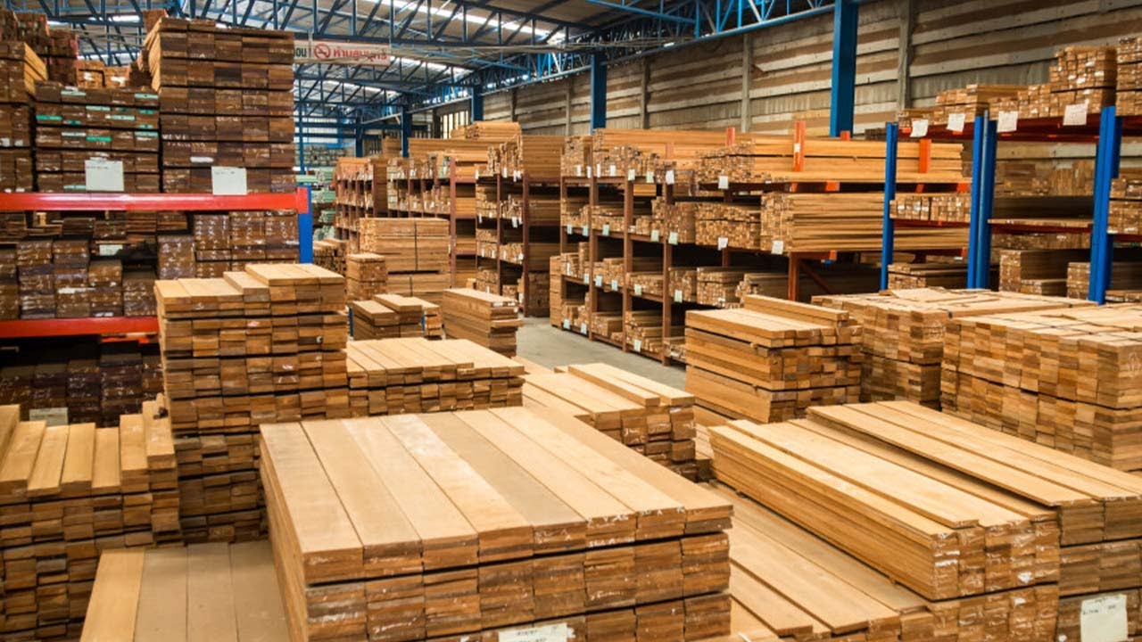 Замещая европейские рынки, экспорт белорусской древесины в дружественные страны рекордно растет