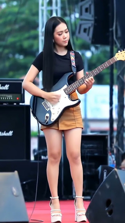 Viral cewek main gitar cinta untukmu sayang #shortsvideo #trending1shortsss #fypshortss