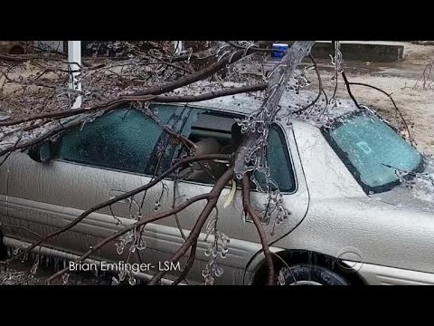 Heavy ice storms and tornadoes hit central U.S.