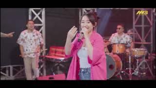 HAPPY ASMARA   SIA SIA MENGHARAP CINTAMU   Feat  BINTANG FORTUNA  