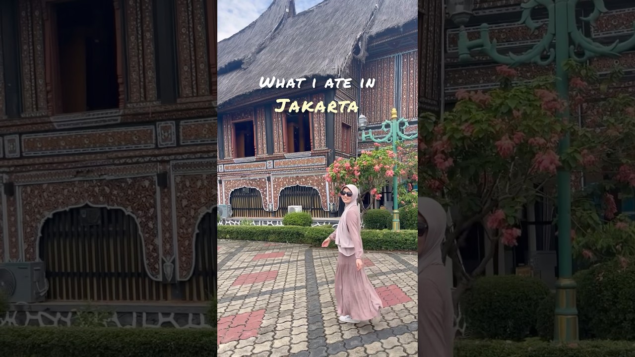 WHAT I ATE IN JAKARTA (as a demure, vegan tourist)🍴🌱💕 