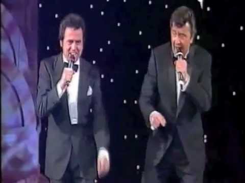 Bobby Solo e Little Tony Non si cresce mai Sanremo 2003