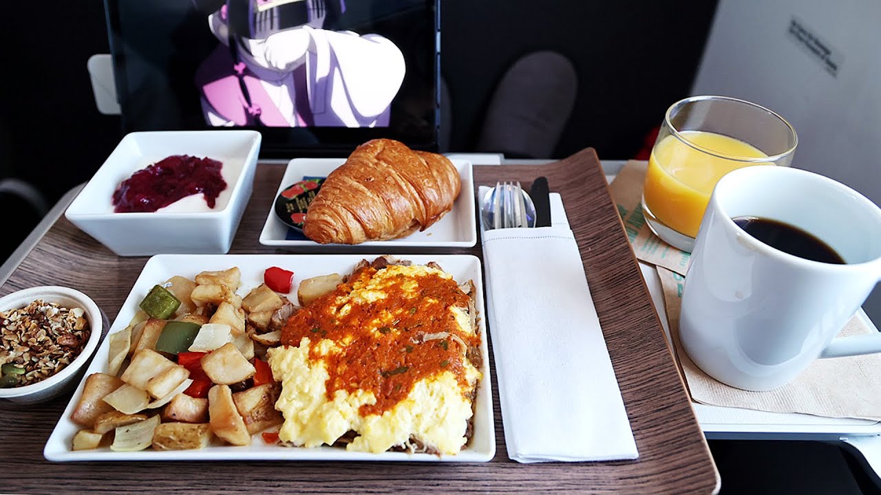 Alaska Airlines B737 Max 9 First Class JFKSEA Flight Review Seattle Fall Foliage from the Sky