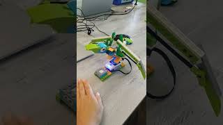 WOW! The speed is changing by using a sensor! #lego #wedo #robot #dinosaur #pteranodon #pterodactyl