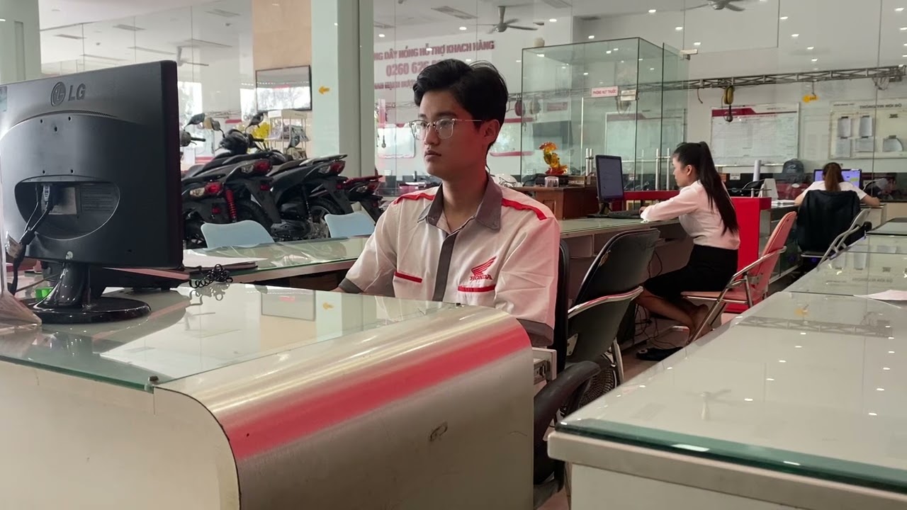 29004 - VIDEO HỘI THI NHÂN VIÊN BÁN HÀNG XUẤT SẮC 101KI