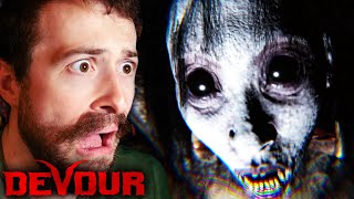 WHY ARE THERE SPIDERS?! | Devour *New Inn Update* (Endings)
