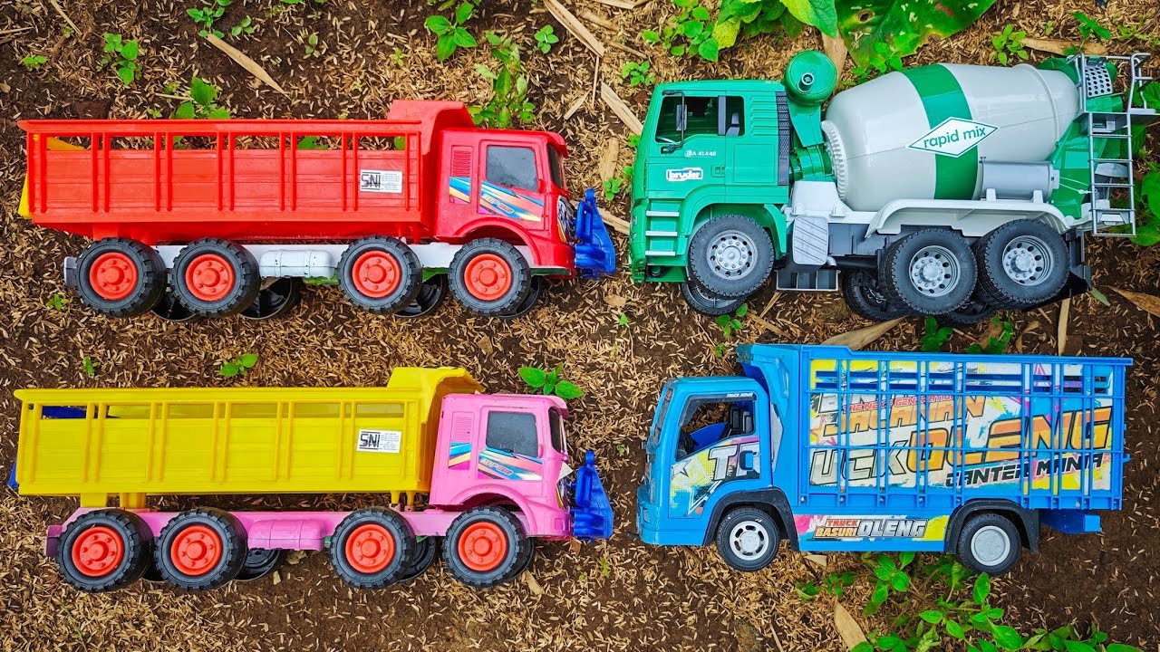 Truk Molen Besar Ngecor Jalan, truk oleng panjang, police car, mobil balap, motor balap, selinder