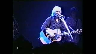 Walls &amp; Angel Dream - Tom Petty &amp; HBs, live in London 1999 (video!)