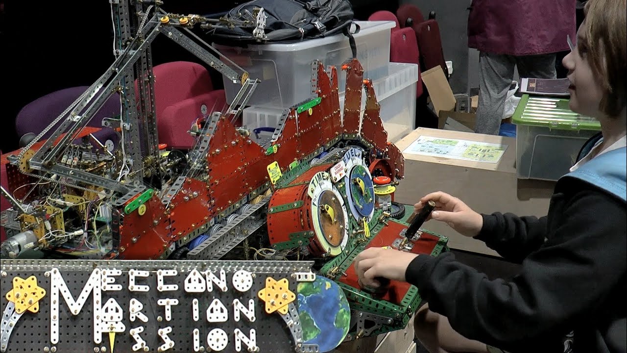 Meccano Martian Mission: The mechanical Atari Lunar Lander arcade game!