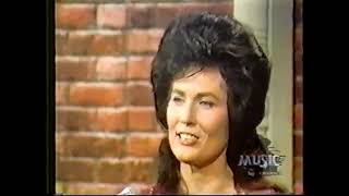 Watch Loretta Lynn Night Girl video