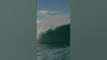 Clean Empty at Pipeline #short #wavesoftheworld