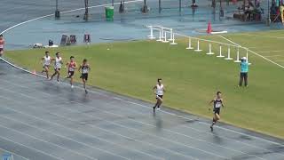 20211120125603 110年臺北市秋季盃公開賽公開男800公尺決賽 臺北市立大學楊智宇奪金牌、亞仕生醫陳季暐奪銀牌、新北市雙溪高中李安翊奪銅牌。