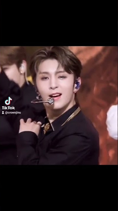 When a 🐰 have a 🐊 DNA, he becomes Y of Golden Child #Y #Sungyoon #goldenchildedit