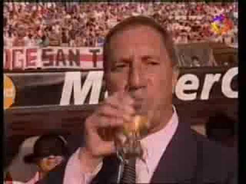 Carlos Bilardo "tiene gatorei"