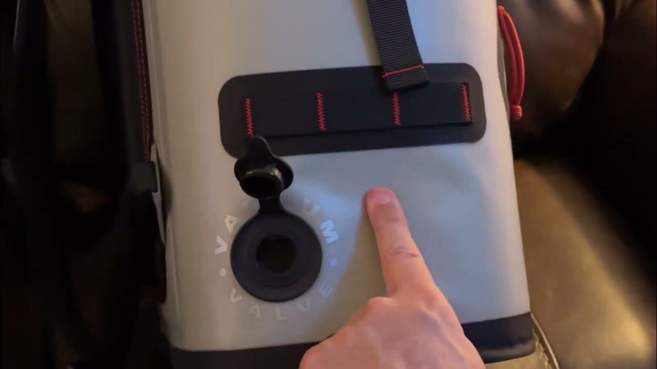 Engel BP25 BackPack Cooler comparable to Otterbox Backpack but less