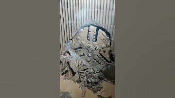 cutting head of pipe jacking machine is coming out of earth