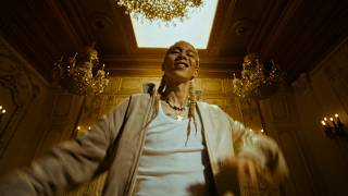 AOTO - Still Blond, Stay Gold