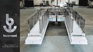 Multifunction boarding ladders SI 411 for work boats, yachts superyachts - Scala imbarco Besenzoni