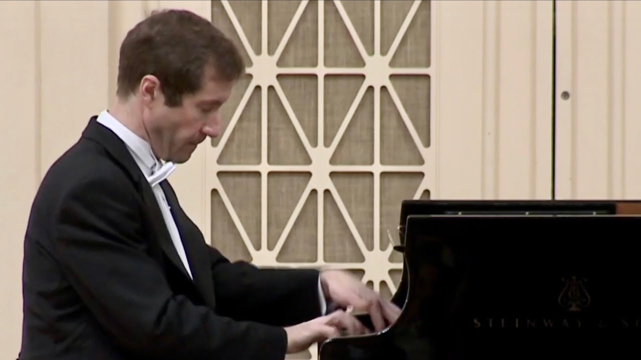 Lugansky - Rachmaninoff, Étude-Tableau, Appassionato (Op. 39, No. 5) -  YouTube