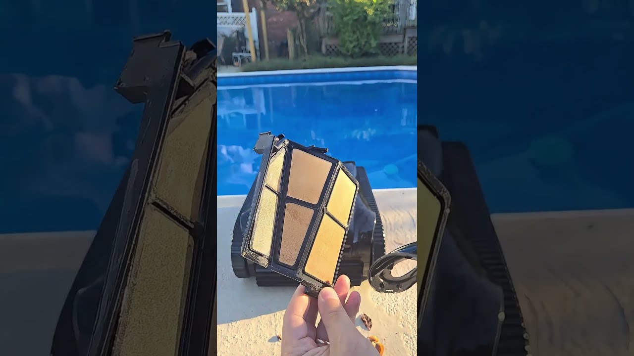 Don’t buy a pool vacuum until you see this! 🛑👀 #poolgear #tech