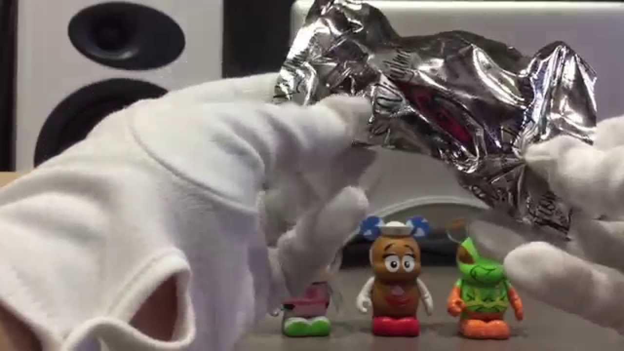Toy Story Series 2 Vinylmation Chaser Unboxing - YouTube