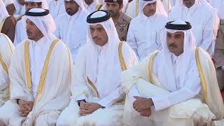 Qatar's Emir performs Eid ul-Fitr prayers (English subtitles)