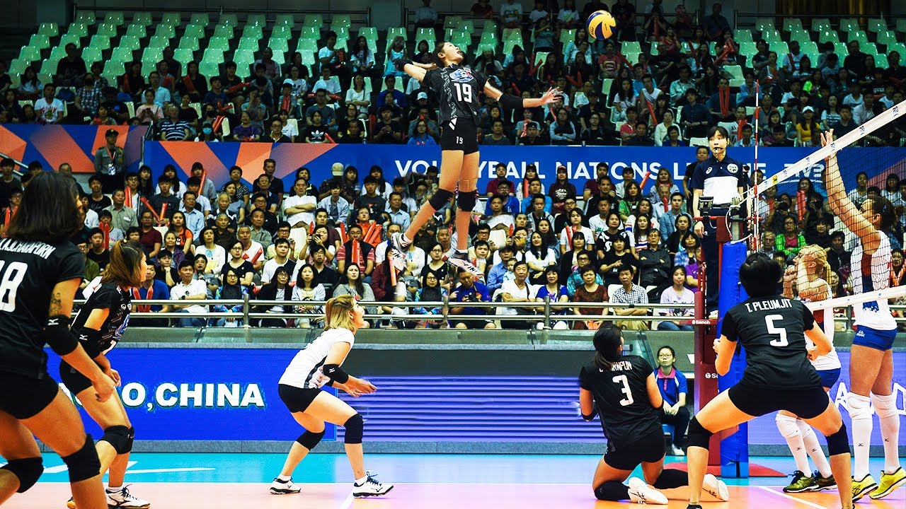 The Art of Young and Talented -  Chatchu on Moksri | ชัชชุอร โมกศรี | Monster Spikes (HD)