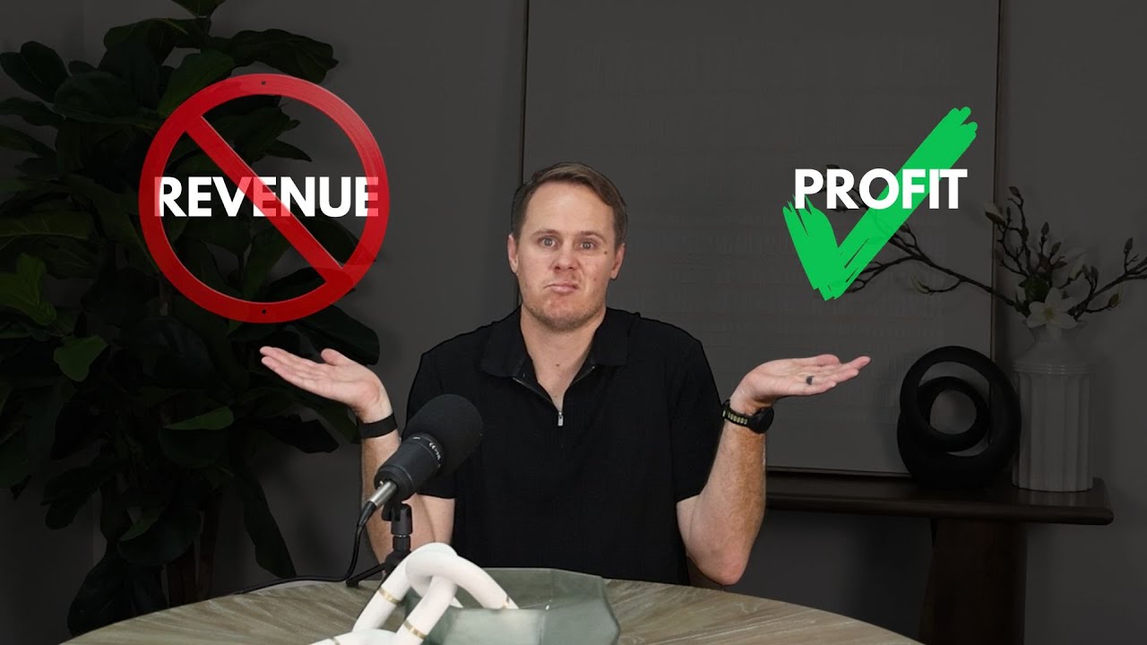 Я руковожу сервисной компанией с многомиллионным оборотом, позвольте мне показать вам важные цифры.