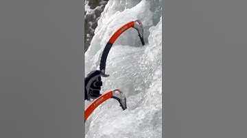 Another Level of climbing on Snow Mountain 🏔️#short#youtube #viralvideo