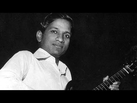 Song Maankidaave nin nenchum  Film Dooram Arike 1979  Ilaiyaraaja Malayalam