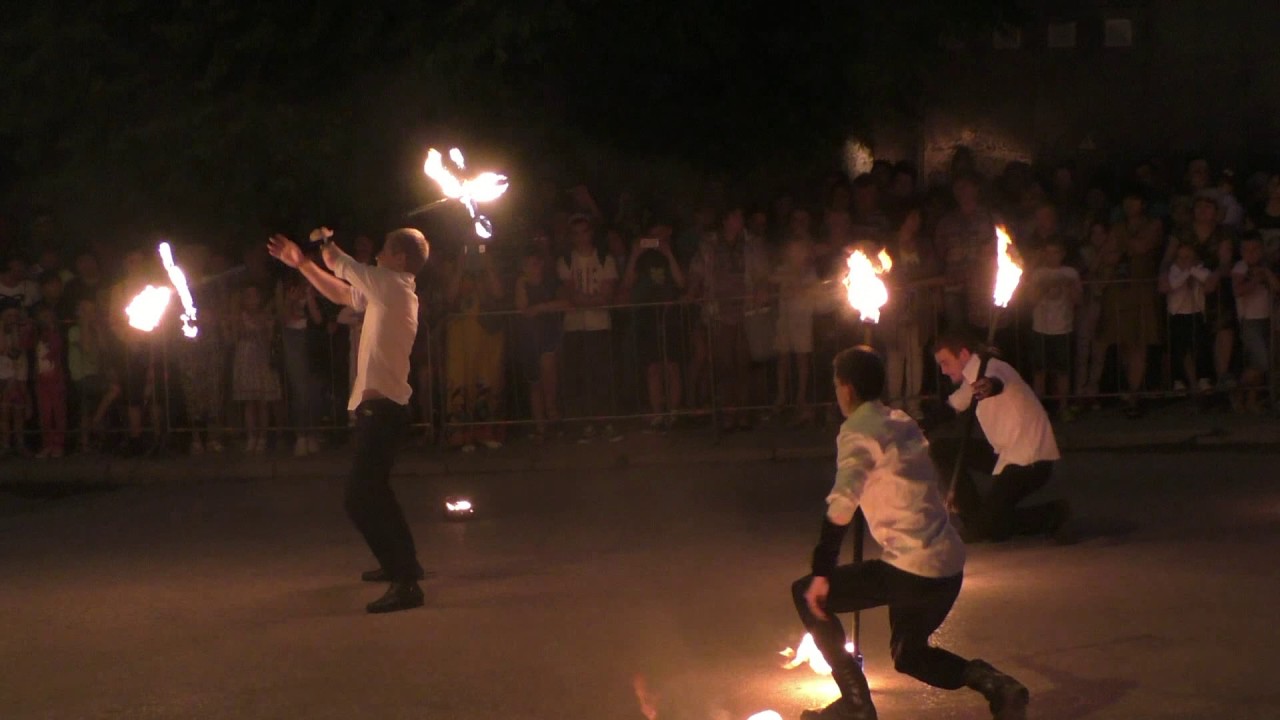 Вечера на Караимской 2017   Театр огня Вольфрам - YouTube